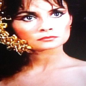 Meet your Posher, Paula